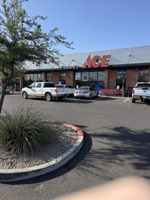 Howard's Ace Hardware