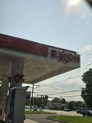Quakerbridge Exxon