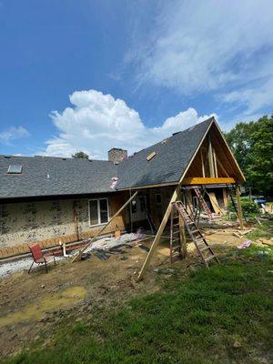 Santos T Construction