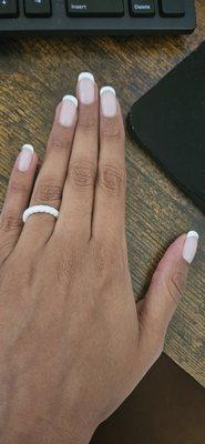 Gel French manicure