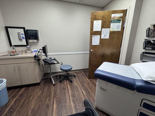 Halls Family Physicians