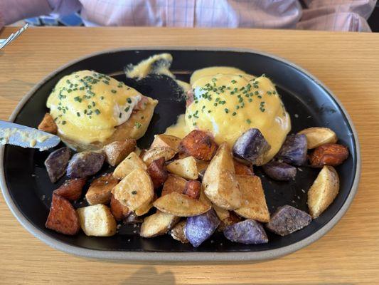 Eggs Benedict