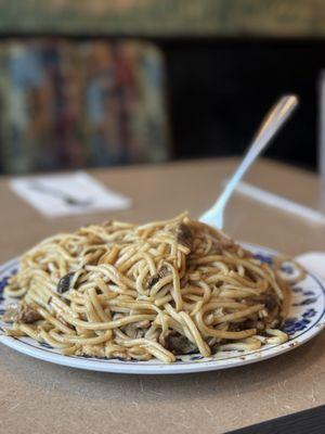 I love to get a lot of noodles in mine - they always taste SO good!