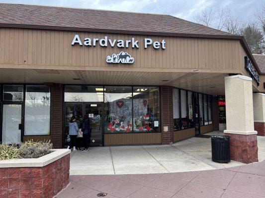 Aardvark Pet Supplies