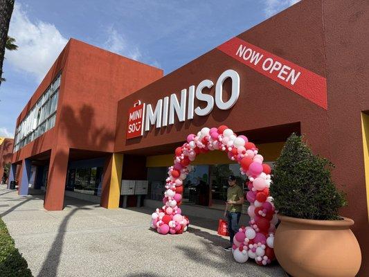Miniso