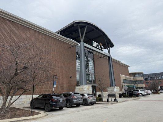 DICK'S Sporting Goods