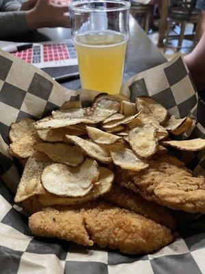 Chicken Tenders with Garlic Cottage Fries ~ these go well with ranch dressing ~ and a Stiegl Radler, too.