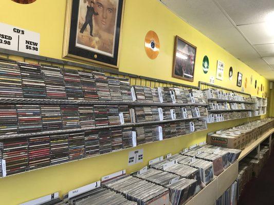 Great selection of Spanish music on cd's, lp and films!!!