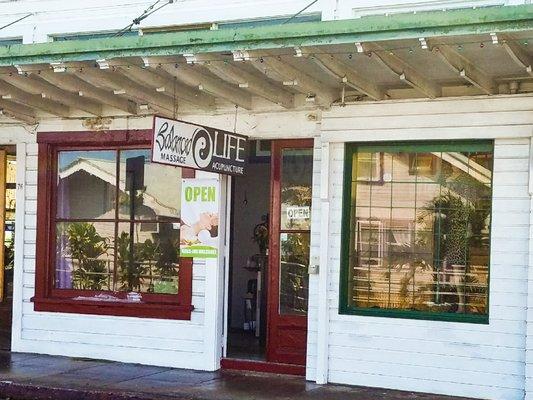 We're open Monday-Saturday! Book your appt. online.