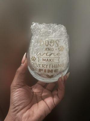 Ari’s Custom Designs