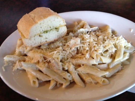 Gorgonzola penne with chicken.