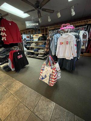 Jiffy Cleaners & Laundry