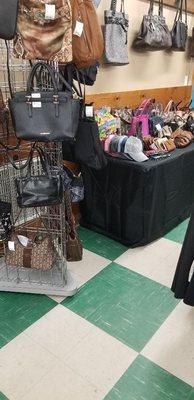 Vic's Perfect Fit Consignment