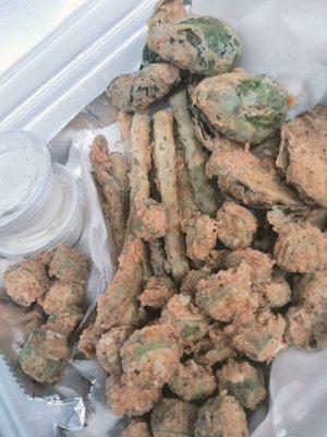 Kluckies Chicken and Waffles