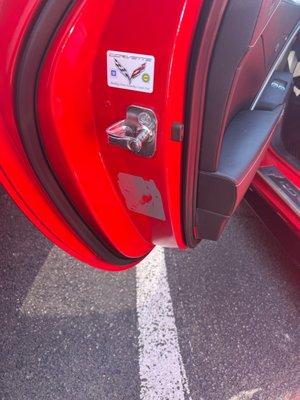 No VIN number on door