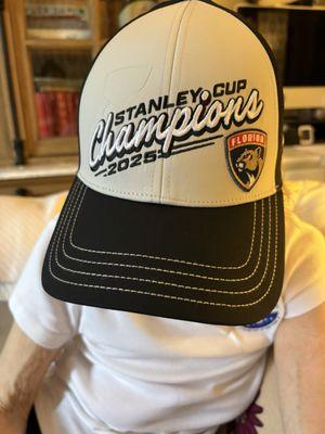 My new 2025 Stanley Cup Cap gift from my daughter. 06/22/25