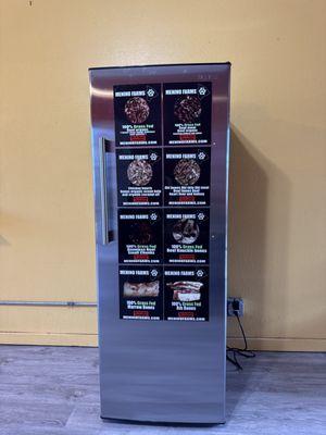 Frozen Raw Blends and Fresh Beef Bones