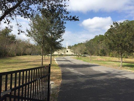 Lakeshore Church of Christ