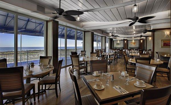 Ocean front restaurant