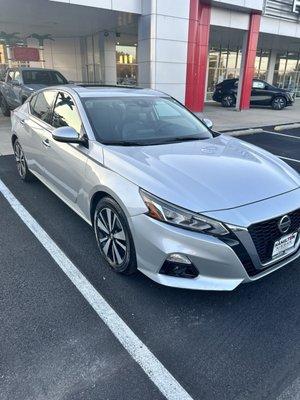 Hamilton Nissan