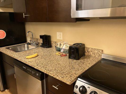 Kitchenette in the suite