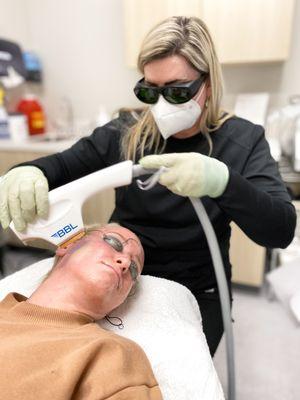 Givens MD | Faces Medspa