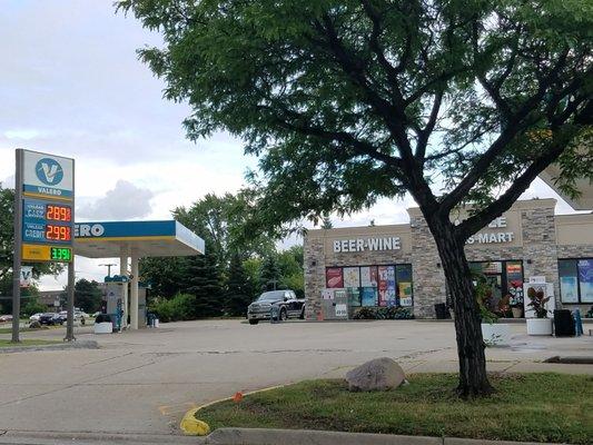 Valerie works at Valero