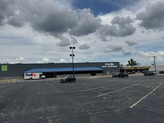StorCo Self Storage
