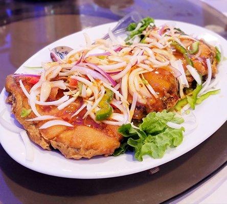 Chili Garlic Fried Fish