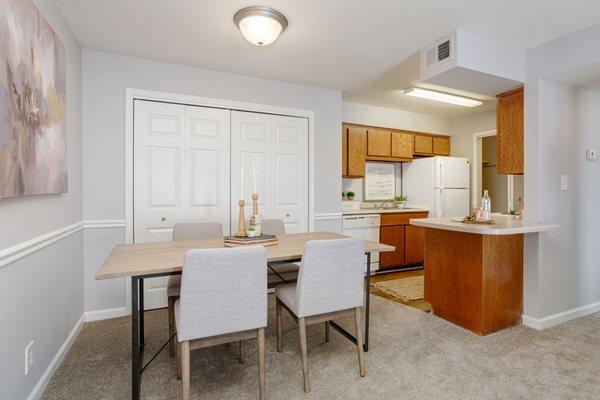 Shadowbluff Apartments