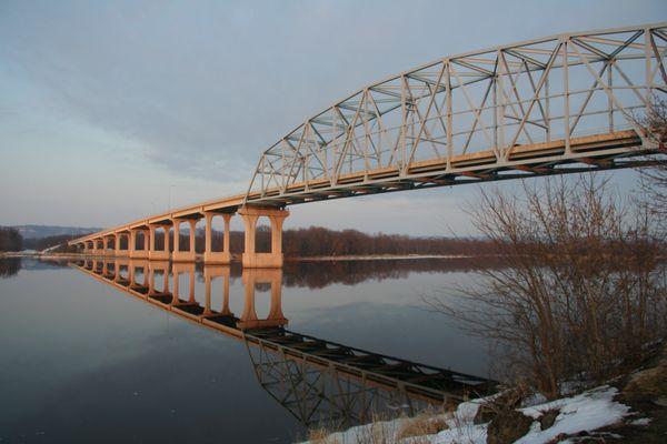 The Wabasha Group bridges people together through the empowering practice of mediation and alternative dispute resolution.