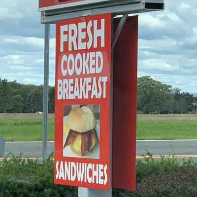 Deli sandwich