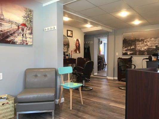 Whole Lotta Style Salon