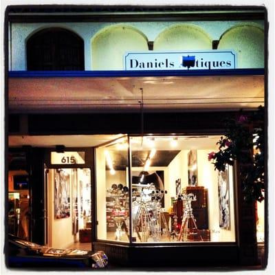 Jonathan Daniels Antiques