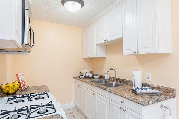 Loara Apartment Homes interior