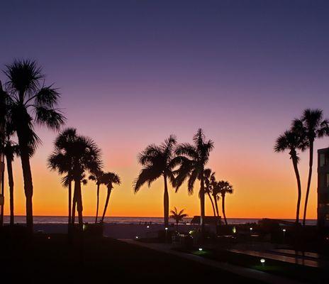 Island House Beach Resort
