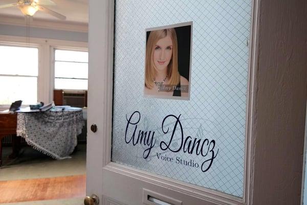 Amy Dancz Voice & Music Studio