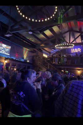 The Hill Bar & Grill