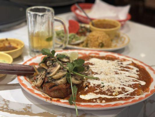 Steak a la tampiquena