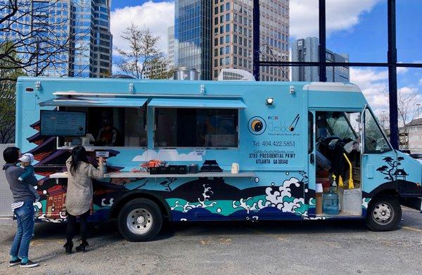 Gekko Sushi Hibachi Truck