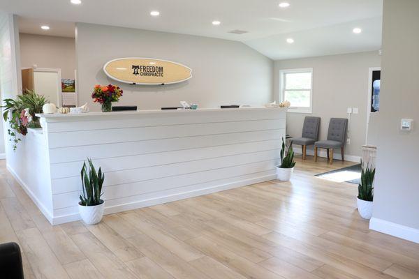 Front desk/Lobby