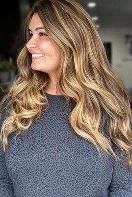 Highlights blonde hair extensions Hendersonville salon