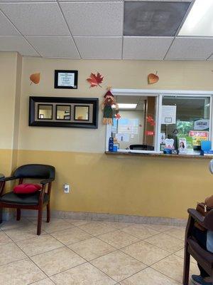 My wife comes here all the time it is very clean and always a pleasant atmosphere