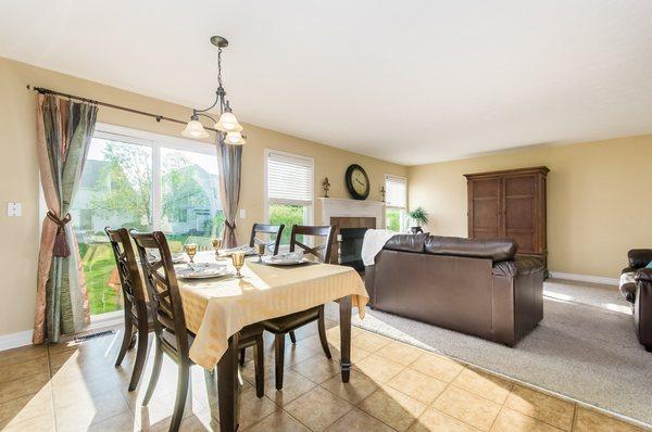 We bring the natural light in homes to life.