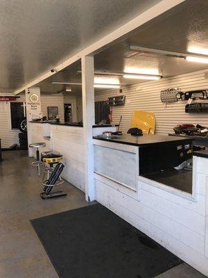 Dodge Auto and Truck Wreckers