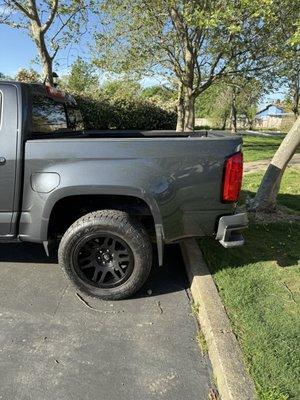 Finish Line Collision & Customs