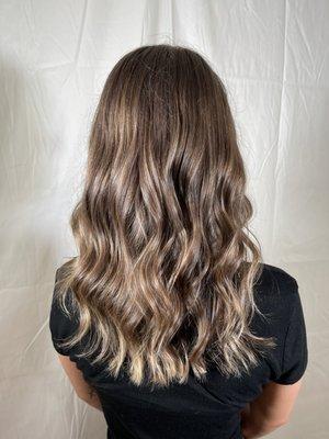 Soft balayage.