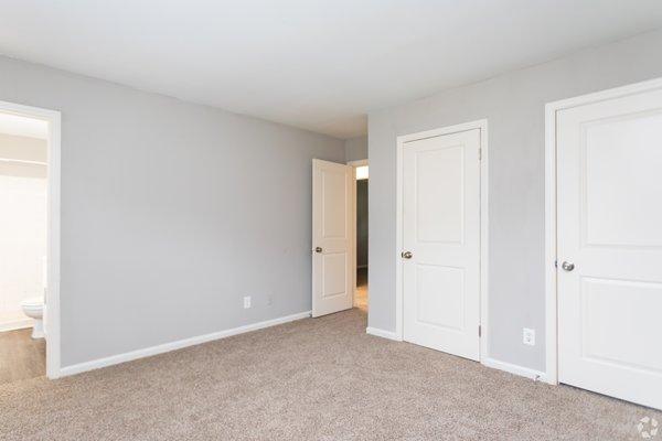 Carriage House Apartment Homes