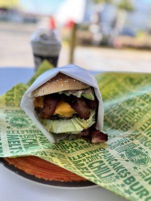 Tom’s #1 World Famous Chili Burgers