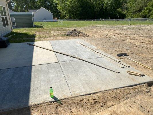 D&R Fence & Landscaping